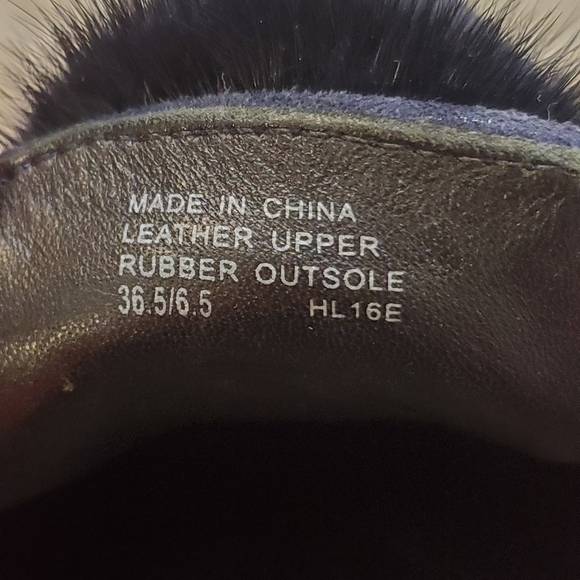 Michael Kors Collection Eddy Pom-Pom Suede Slip-On Sneakers Navy Size 6.5 US - Picture 16 of 16